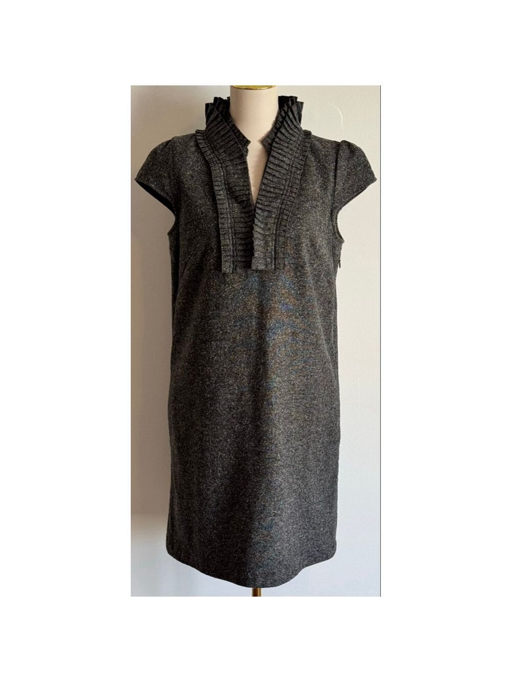 Women's Ann Taylor LOFT Gray Blue Tweed Ruffle Neck Mini Dress Size 8